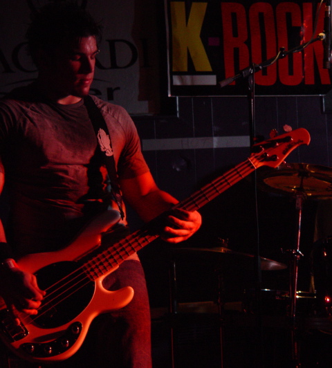 Jeremy Kozak of hollowe at Bleachers, April 16, 2002