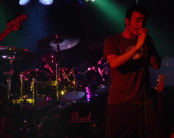 hollowe at Sweets on the Beach, May 4, 2002
