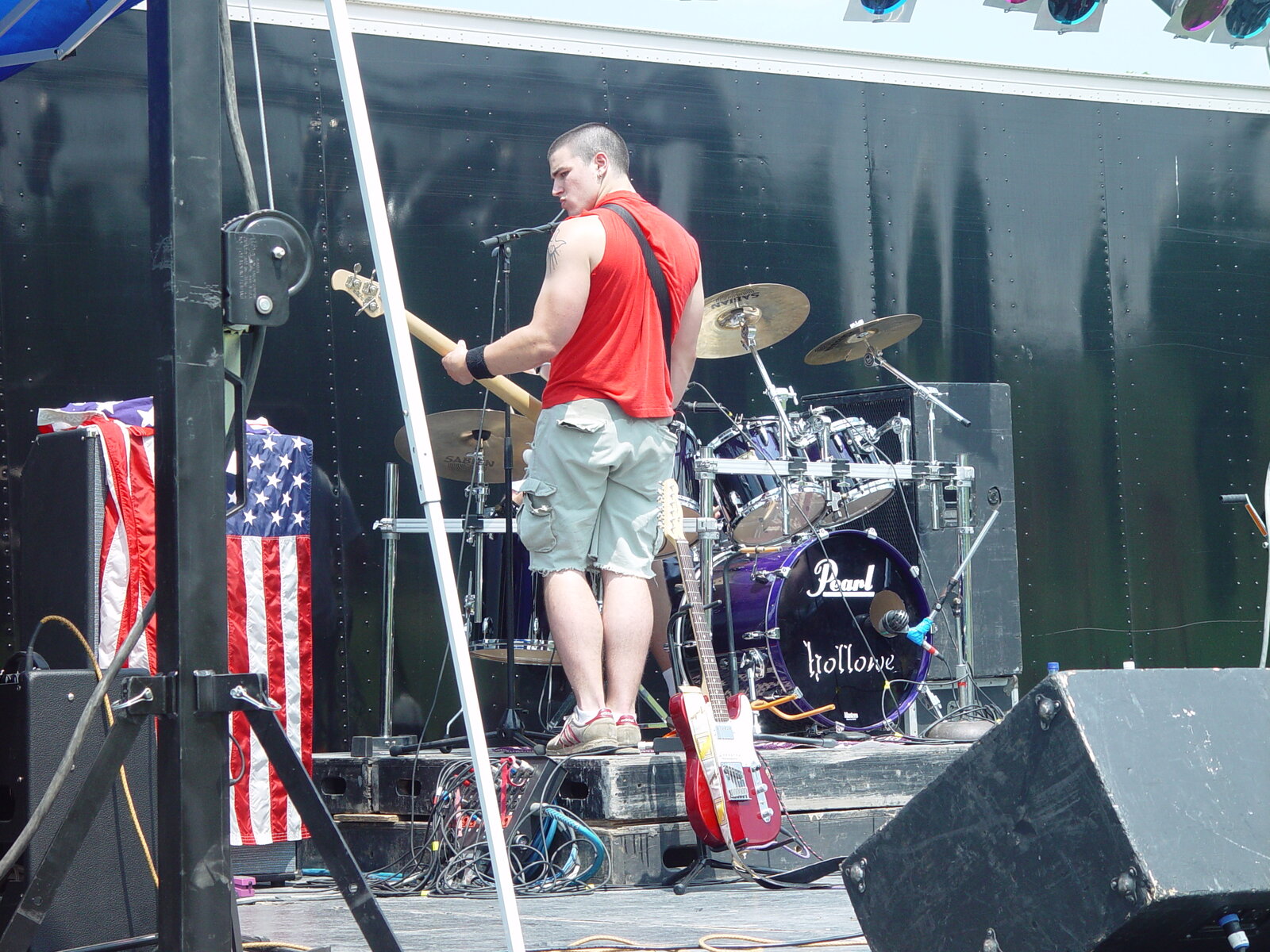 hollowe at Utica Parkway, July 4, 2002