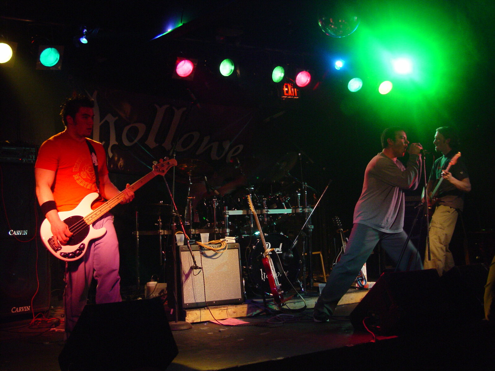 hollowe at The Town Clock, April 6, 2002