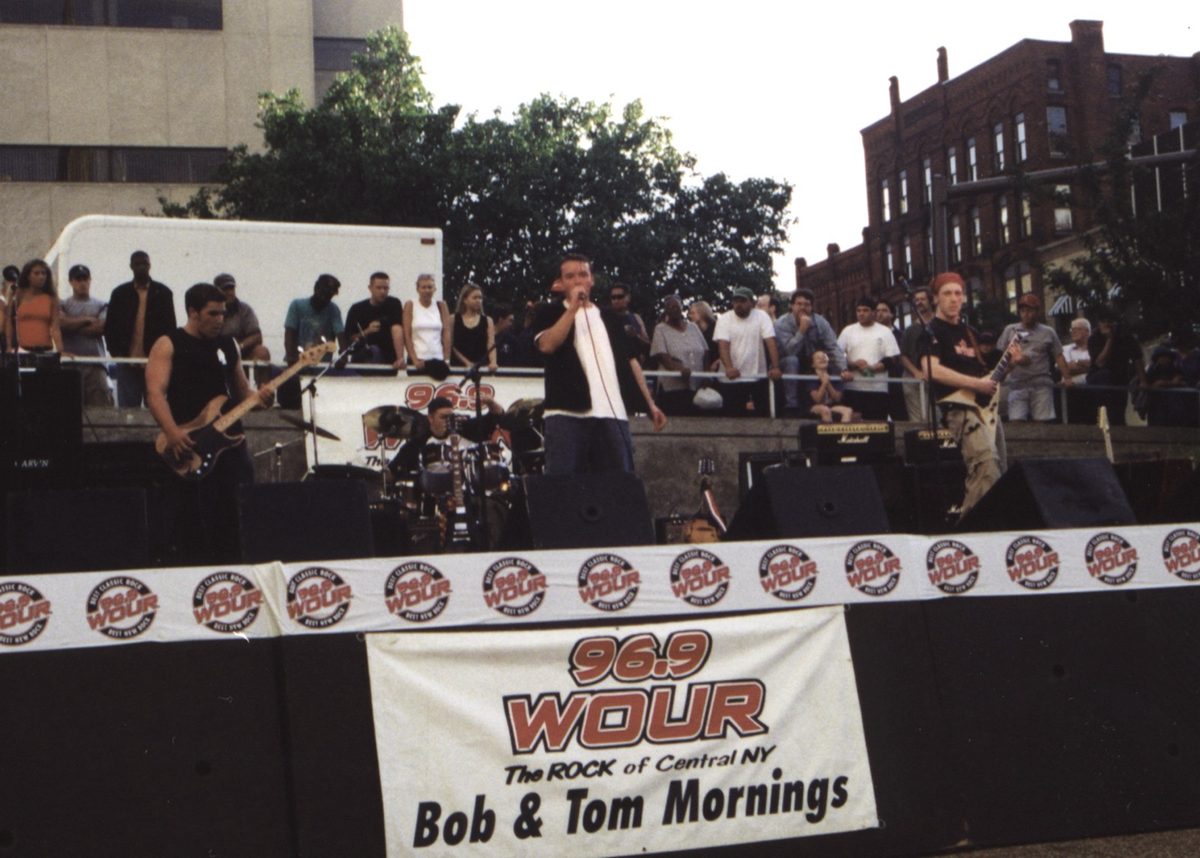 hollowe at Good Old Summertime, July 13, 2001