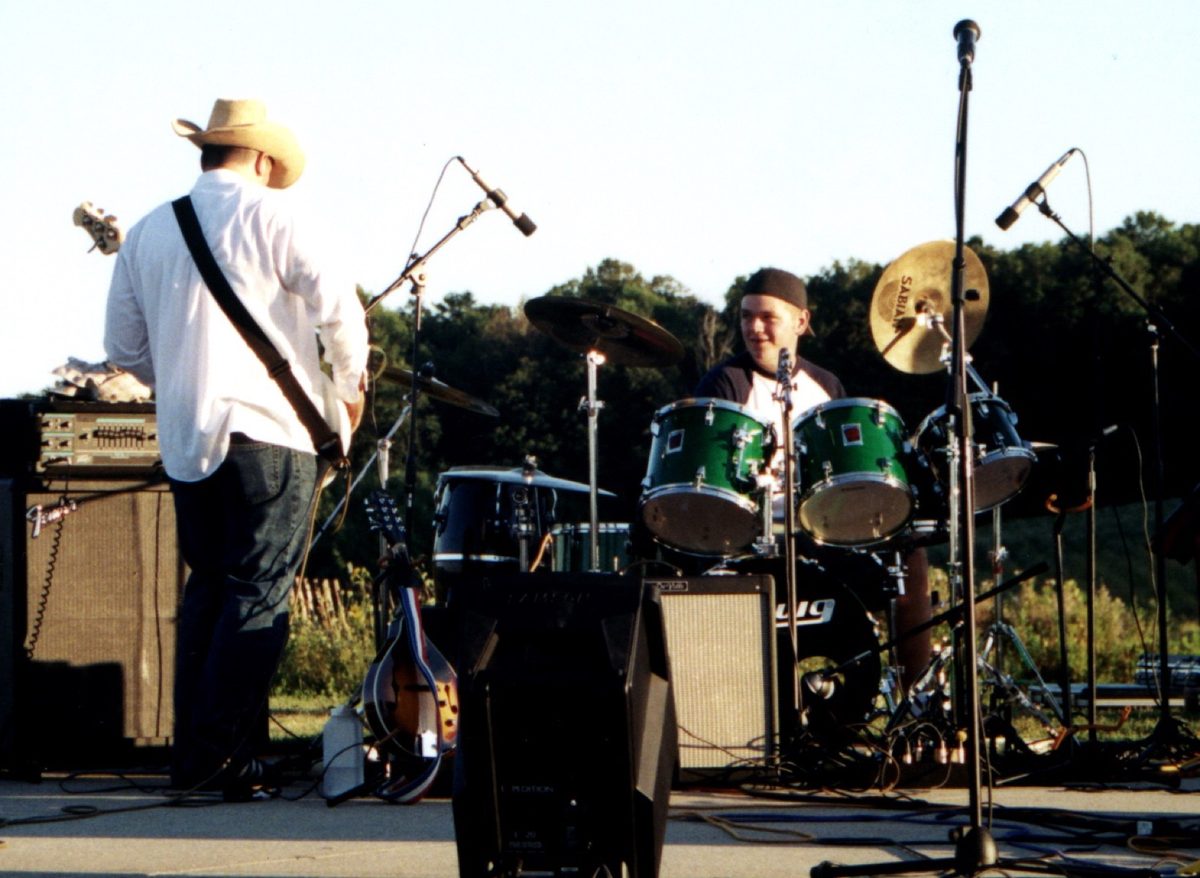 hollowe, September 2, 2001