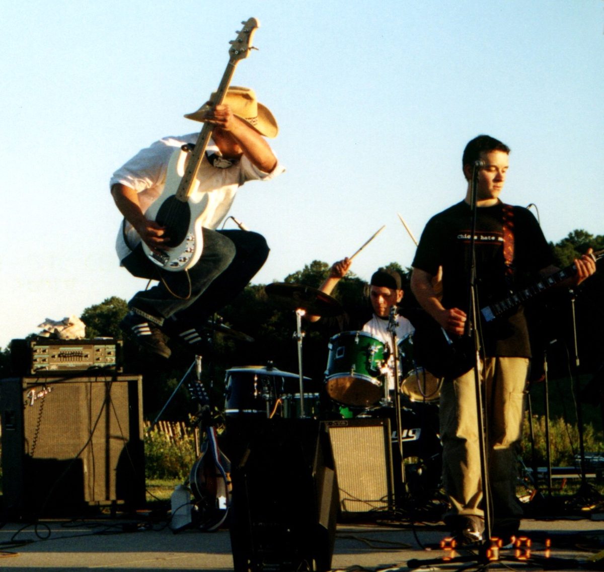 hollowe, September 2, 2001